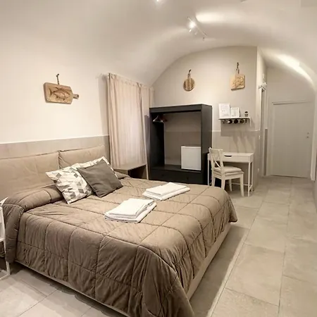 Bed & Breakfast L Antico Forno Centro Storico Bari